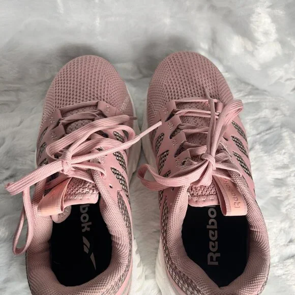 LIKE NEW**** Reebok Fusion Flexweave- Composite Toe Sneakers - Picture 4 of 8